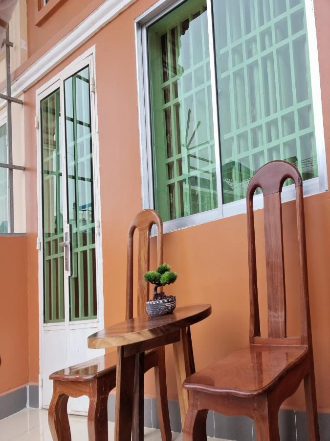 Sweet Phnom Penh